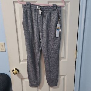 NWT Vuori Performance Joggers